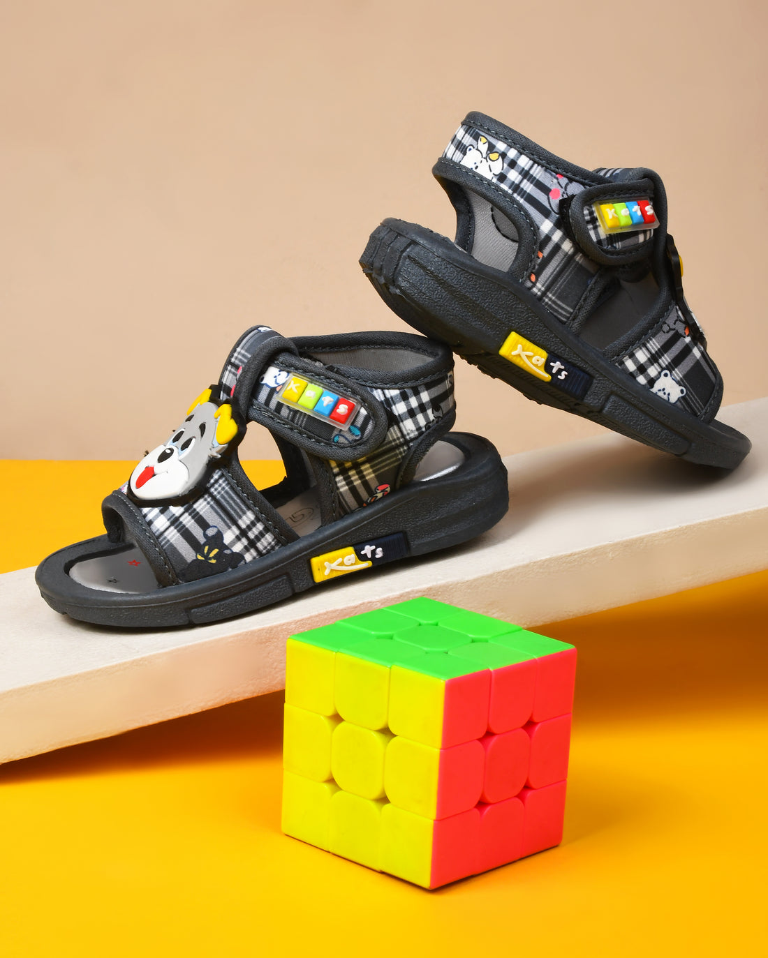 Kats GEMS-11 Kids Baby Boys and Baby Girls Chu-chu Sound Musical Sandals